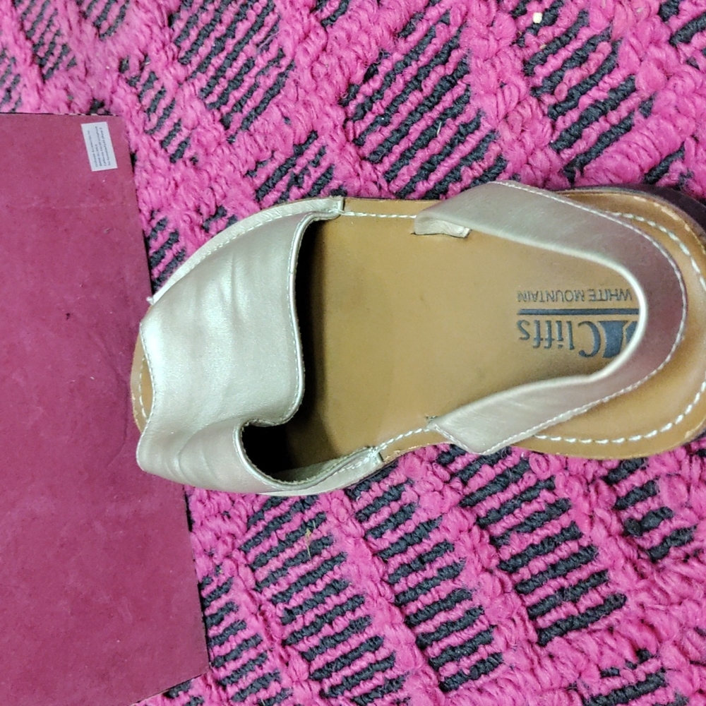 Cliffs White Mountain Sandals - image 4